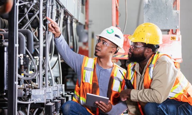 Best Licensed Electrician  in Canadian, TX